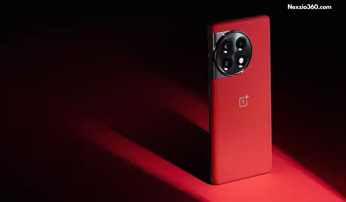 Oneplus Experience Store at S/30, Plot No C18/GH-01, Gaur City Mall, Greater Noida